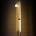 Lichtarmatuur: Quattro Stagione (2003) 2/3 In de lichtarmatuur zijn de vier hedendaagse archetype lampen verenigd in een gesloten circuit. Buiten een transparante drager (bevroren ruimte) zijn er geen bevestigingsmaterialen gebruikt. De lampen zelf met de vereiste starter, transformator en ballast, een vieraderige installatiekabel en drager lexan vormen een vooruitstrevende kroonluchter.